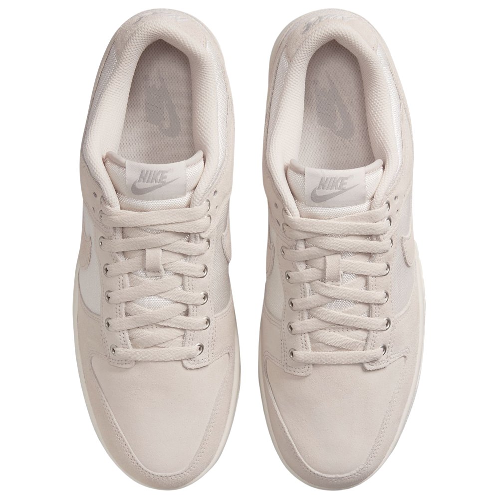 Nike Nike Dunk Low in Lt Orewood Brn / Lt Orewood Brn / Phantom
