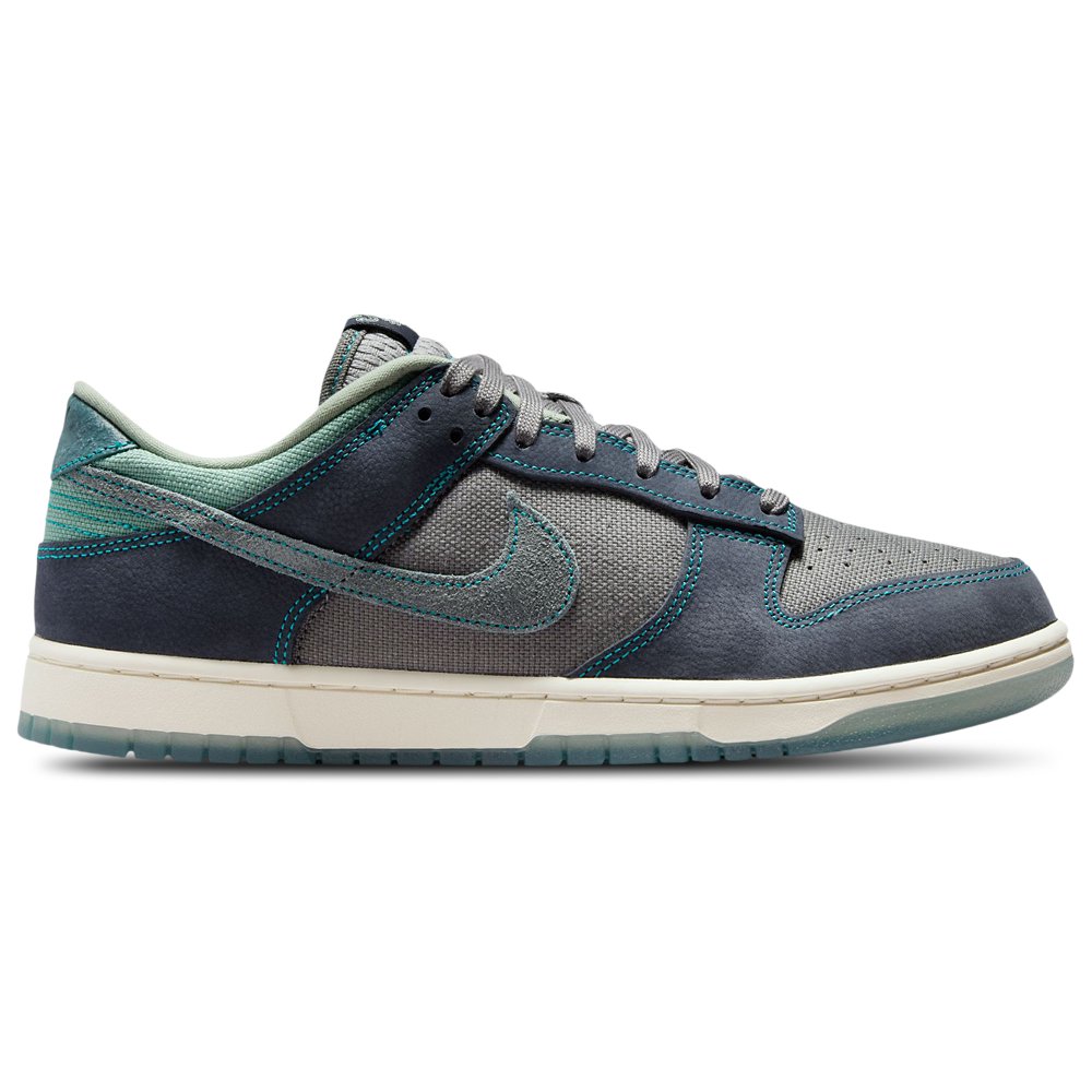 Nike Nike Dunk Low in Pencil Point / Mineral Slate / Dark Obsidian