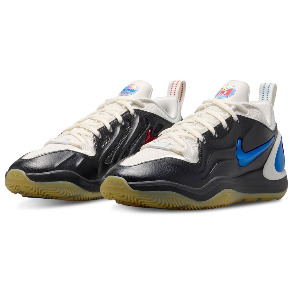 Nike Nike A'Two in Black / Metallic Silver