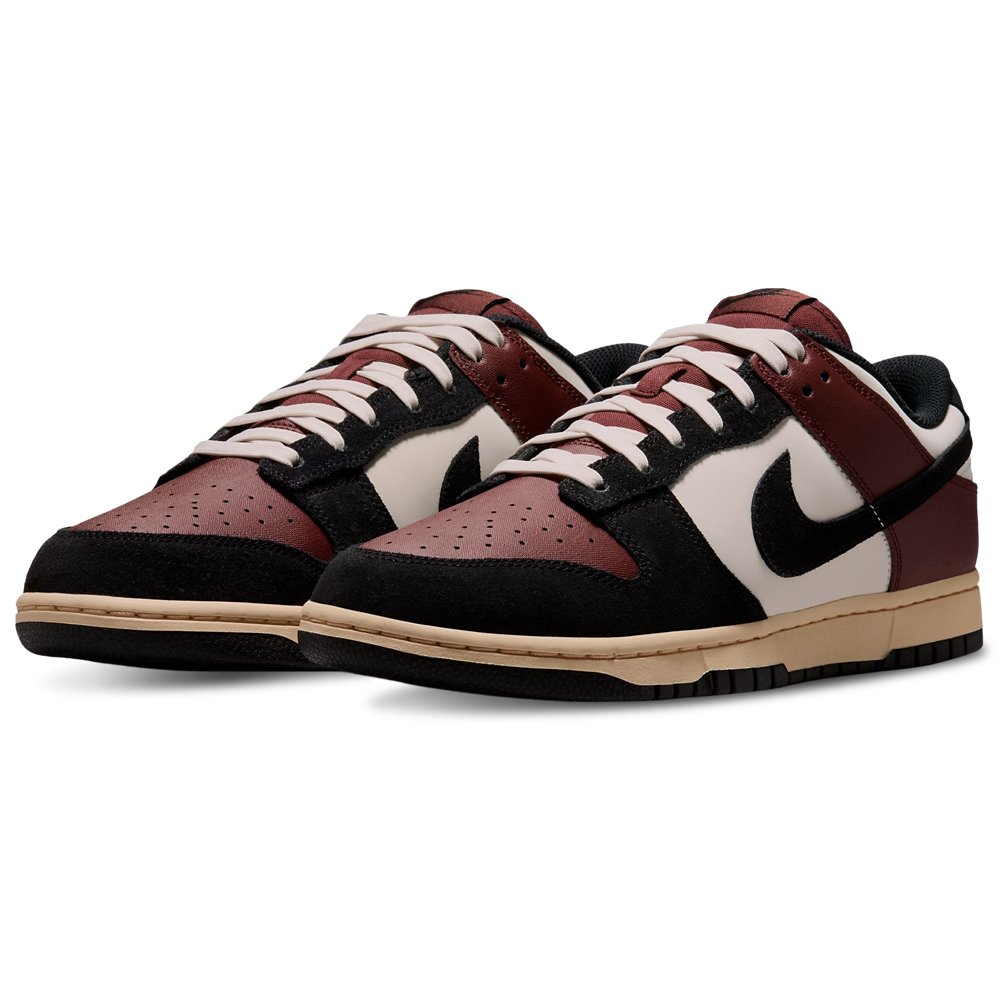 Nike Nike Dunk Low in Bronze Eclipse / Black / Pale Ivory