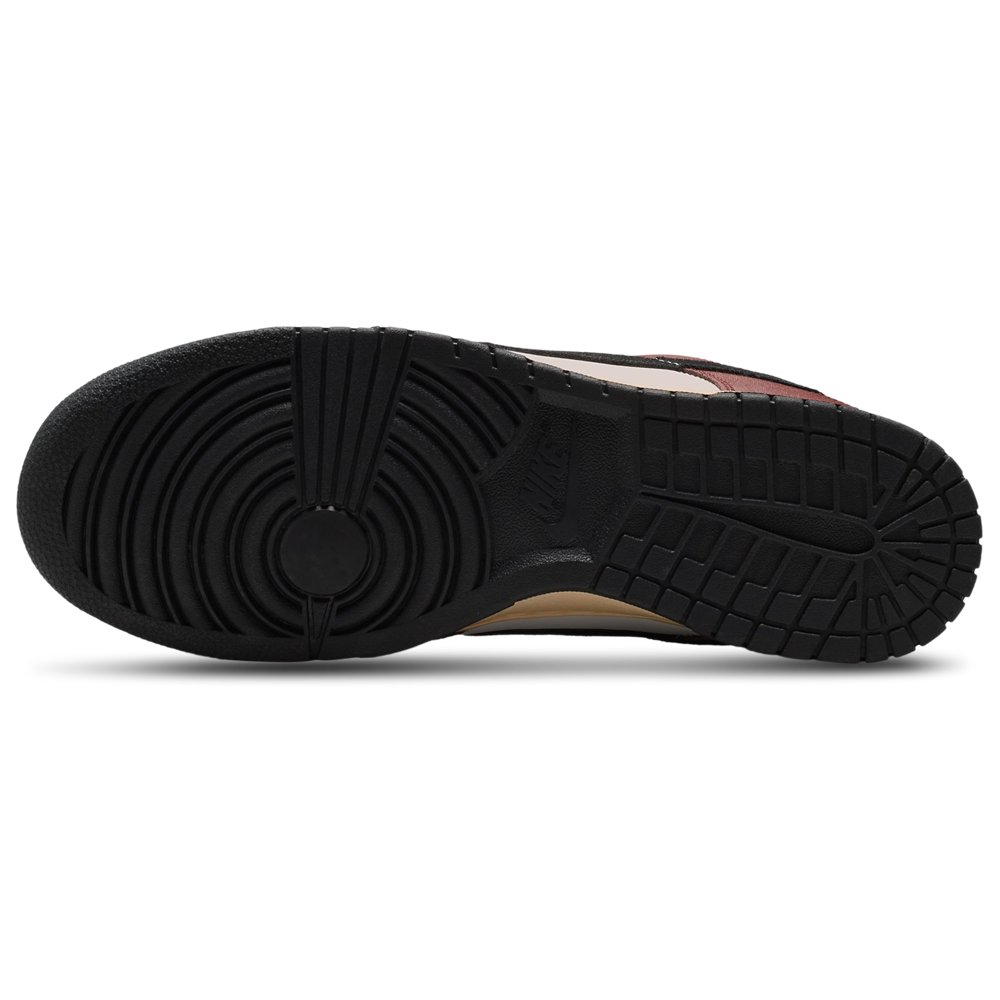 Nike Nike Dunk Low in Bronze Eclipse / Black / Pale Ivory