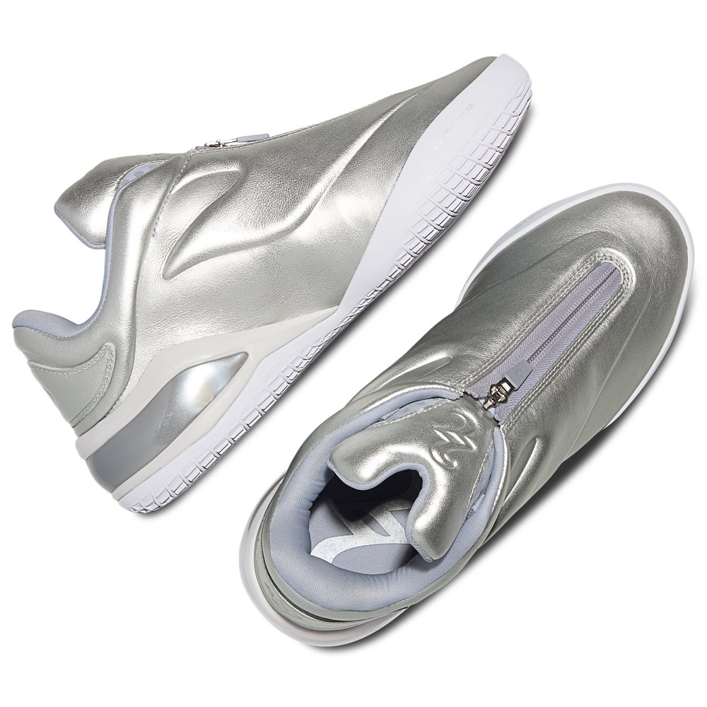 Converse Converse Shai 001 in Silver / Silver