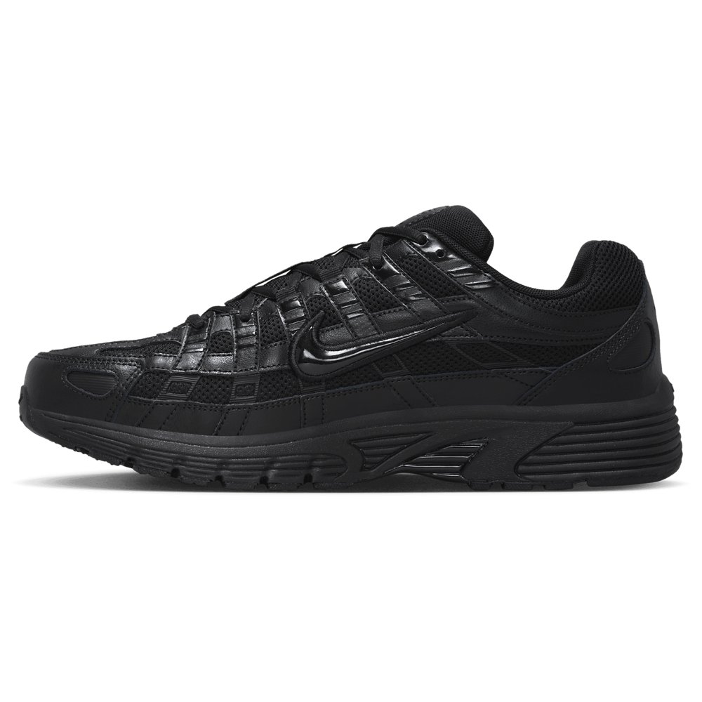Nike Nike P-6000 in Black / Black