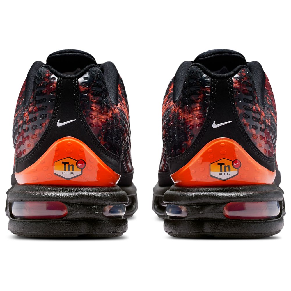 Nike Nike Tuned 7 in Fire Red / Black / Hyper Crimson