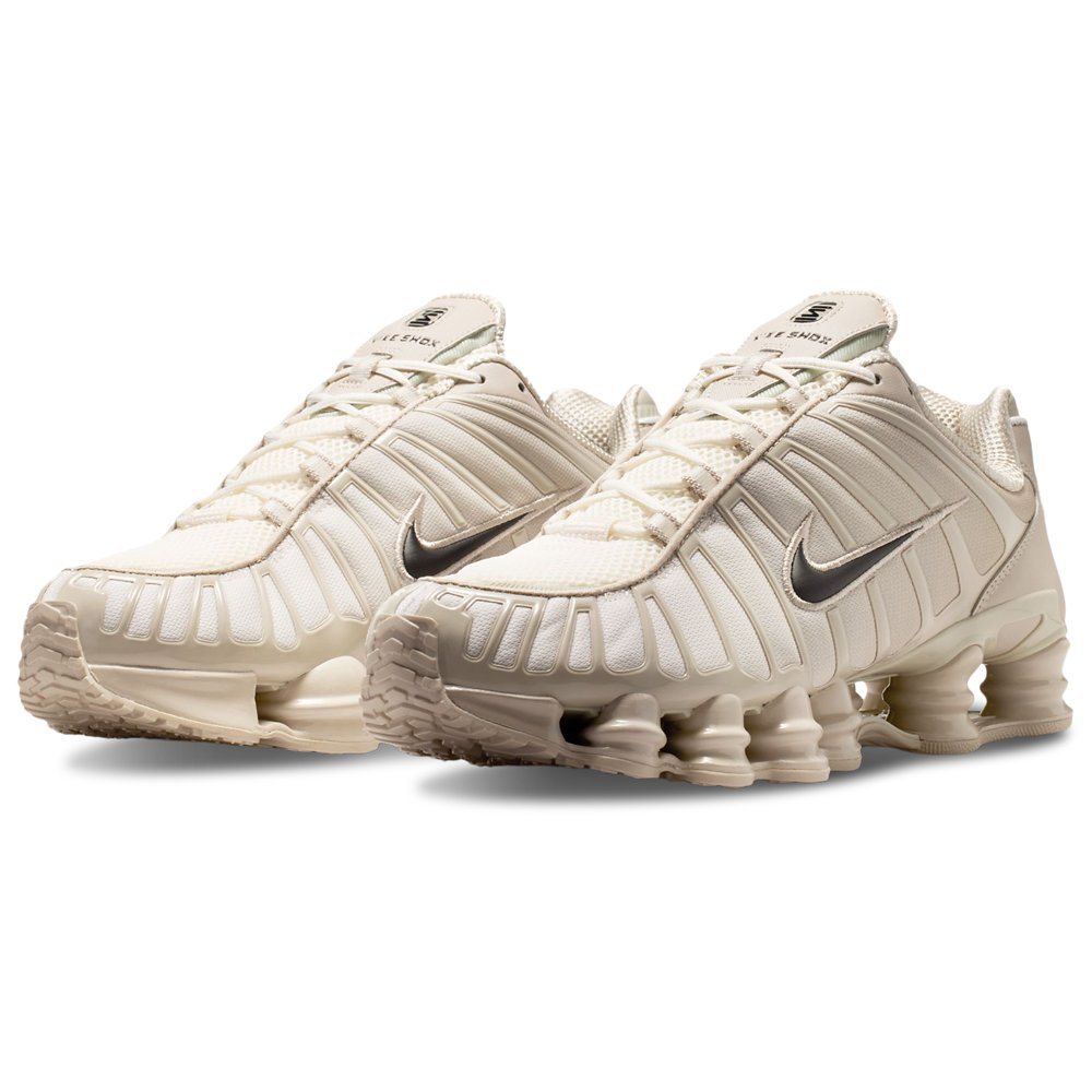 Nike Nike Shox TL in Cream / Black / Sail