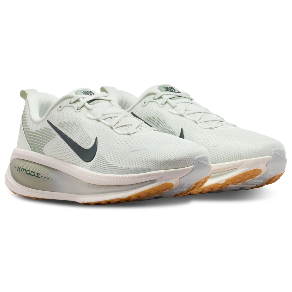Nike Nike Vomero 18 in Spruce Aura / Black Spruce / Jade Horizon