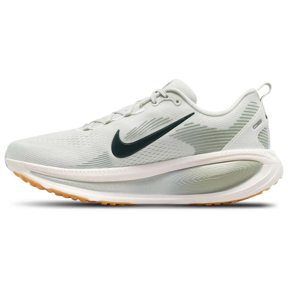 Nike Nike Vomero 18 in Spruce Aura / Black Spruce / Jade Horizon