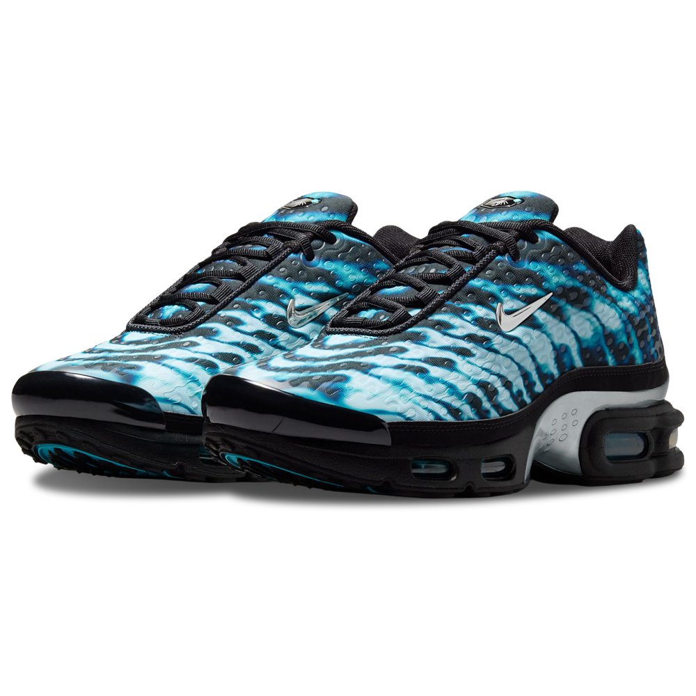 Nike Nike Tuned 7 in Black / Chrome / Gamma Blue
