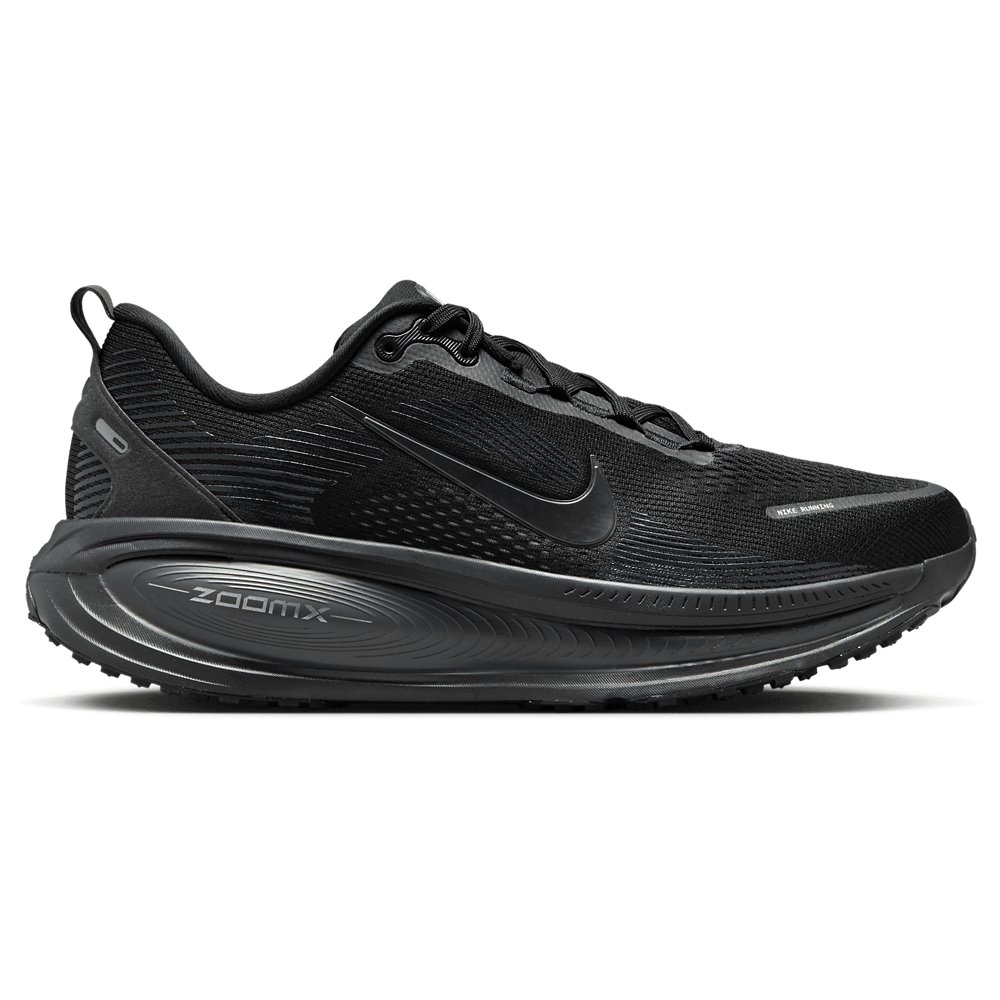 Nike Nike Vomero 18 in Black / Black / Dk Smoke Grey