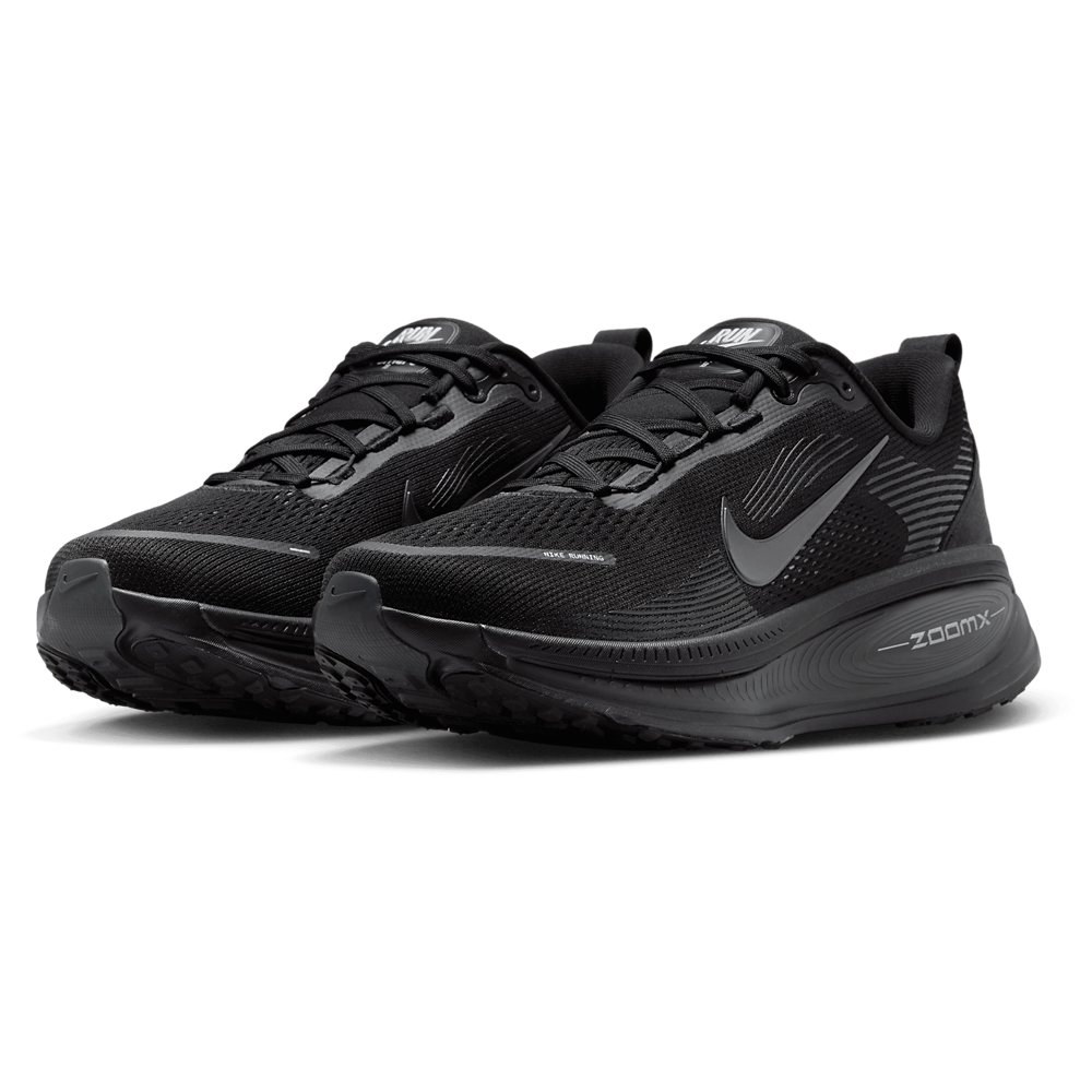 Nike Nike Vomero 18 in Black / Black / Dk Smoke Grey