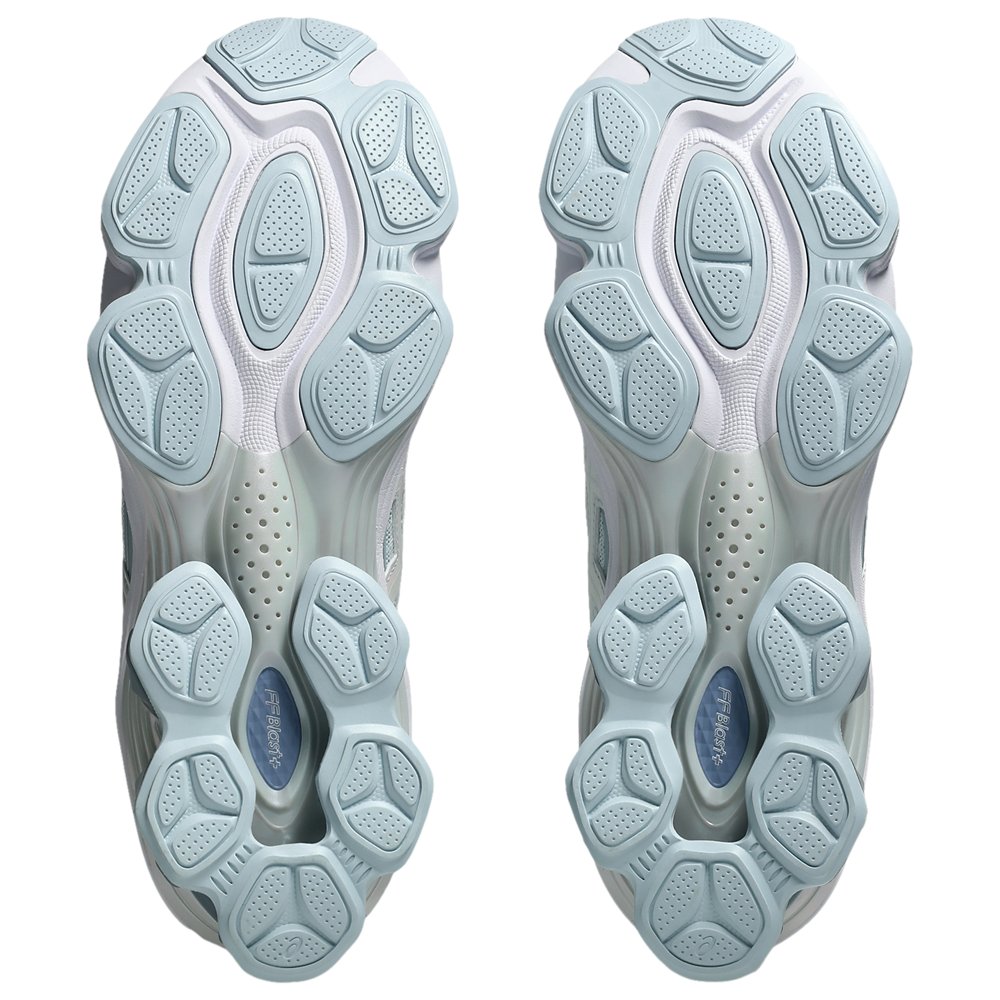 Asics Asics Gel-Kinetic Fluent in Airy Blue / Storm Cloud