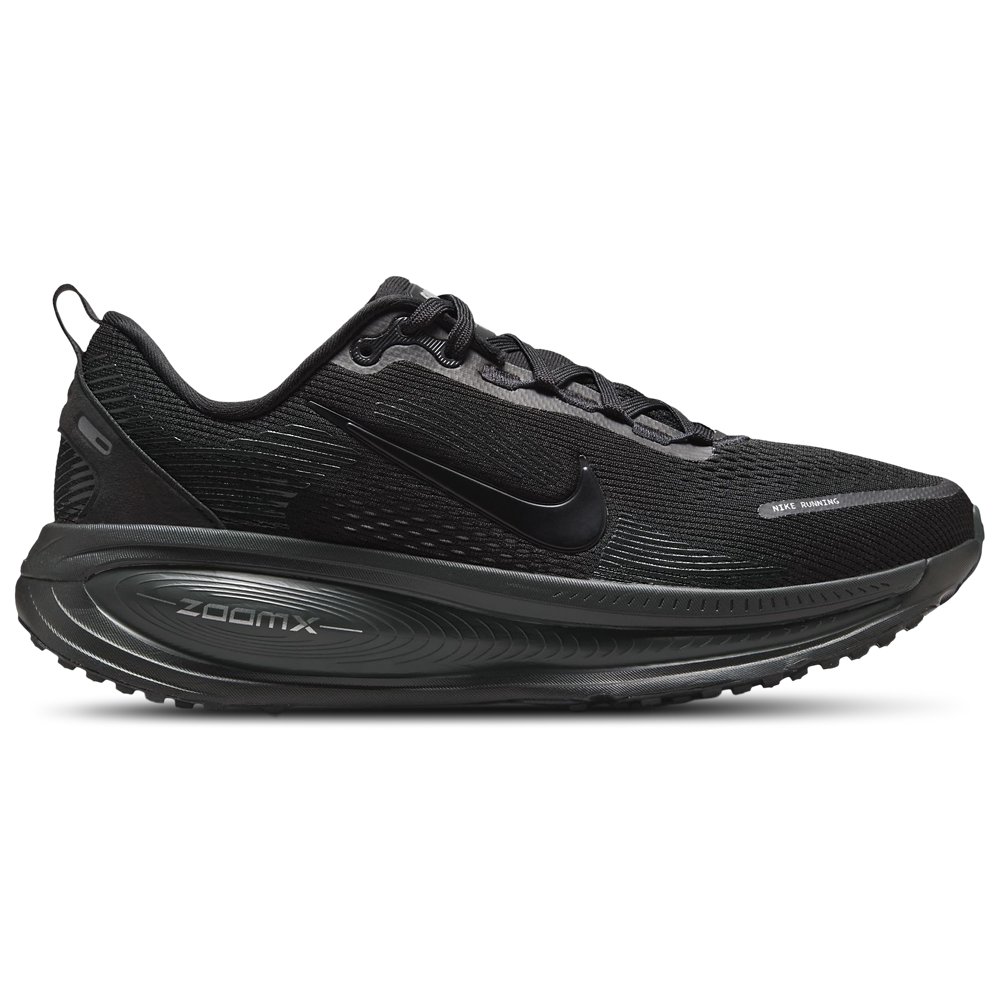 Nike Nike Vomero 18 in Black / Black / Dk Smoke Grey
