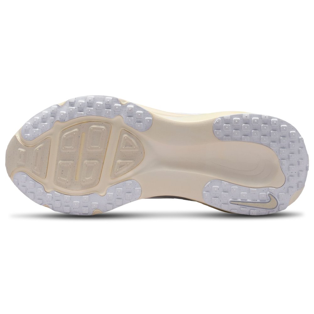 Nike Nike Vomero 18 in Summit White / White / Chalk