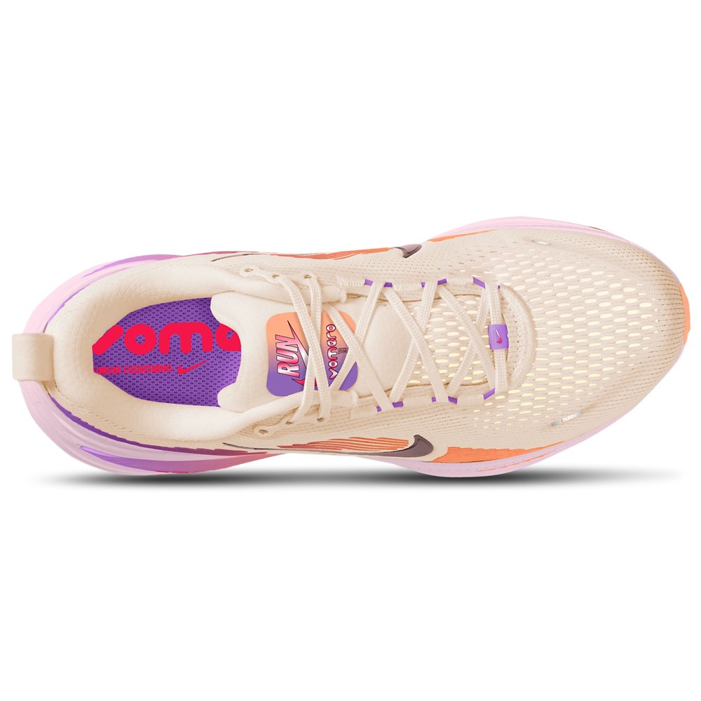 Nike Nike Vomero 18 in Chalk / Tattoo / Pink Foam