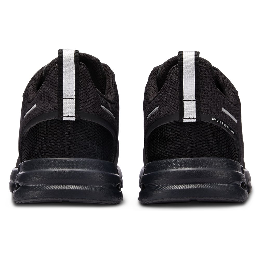 On On Cloud Play in Black / Black