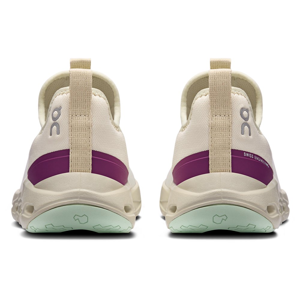 On On Cloudleap in Chalk / Elderberry