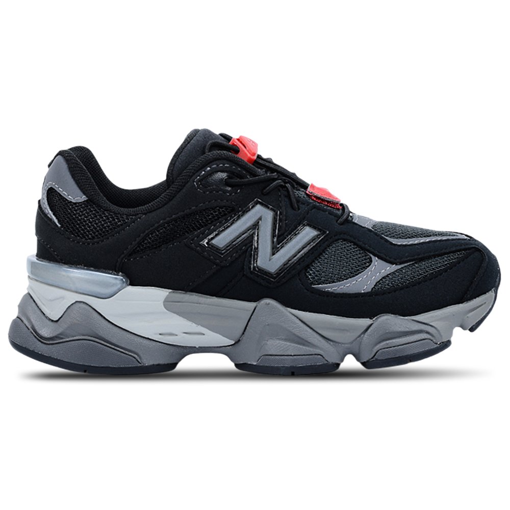 New Balance New Balance 9060 in Black / Black