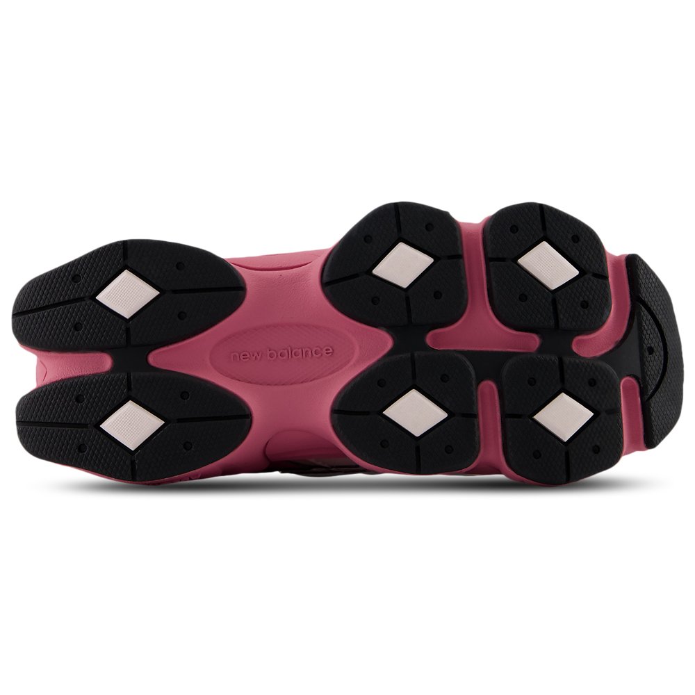New Balance New Balance 9060 in Pink Eraser / Pink Eraser