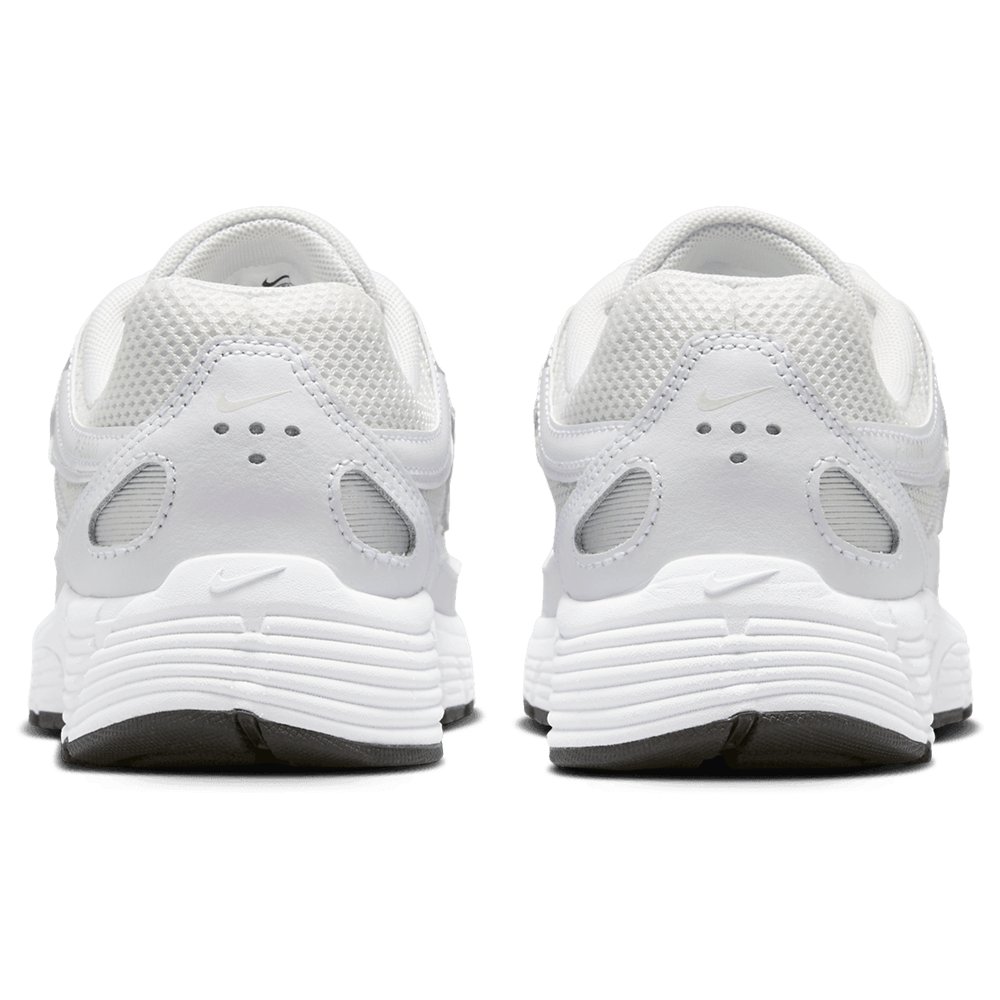 Nike Nike P-6000 in Platinum Tint / Platinum Tint / White