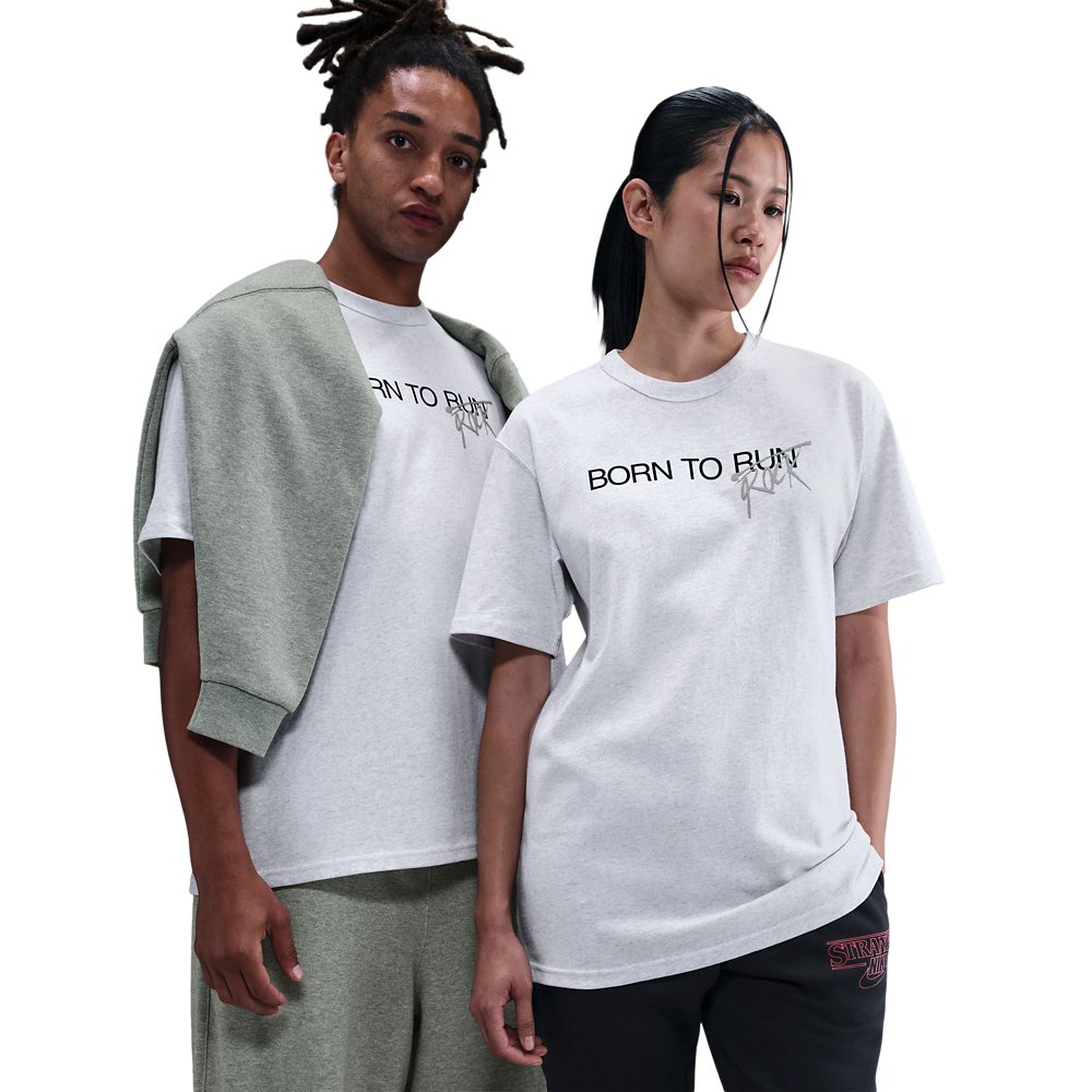Nike Nike x Stranger Things T-Shirt in Birch Heather / Birch Heather