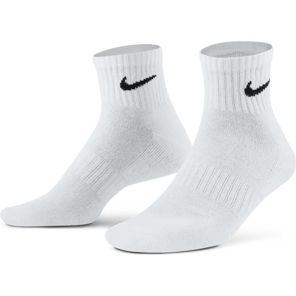 Nike Nike Size 6-8 Everyday Cushioned Training 3 Pack Ankle Socks in White / Black