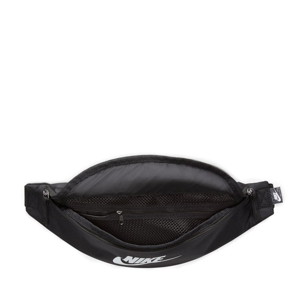 Nike Nike Heritage Hip Pack in Black / White